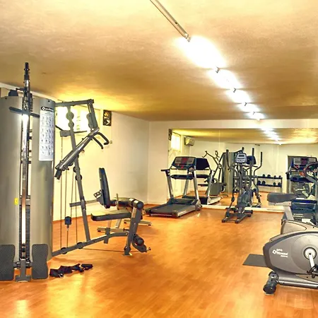 Club Shark Hotel-2